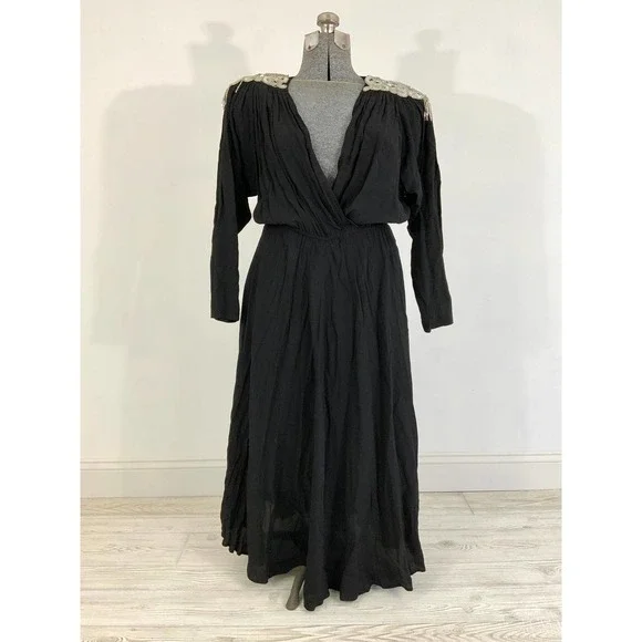 Carol Anderson Dresses | Vintage Carol Anderson California Beaded Shoulder Black 80s Dress (Mae) | Color: Black/Silver | Size: 10 | Pathwaymarketgr's Carol Anderson Dresses | Vintage Carol Anderson California Beaded Shoulder Black 80s Dress (Mae) | Color: Black/Silver | Size: 10 | Pathwaymarketgr's
